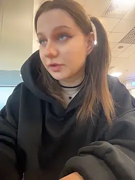 lilimip online show from 5, 5, 2026