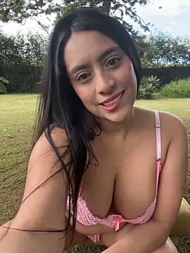 JuliettaGmz online show from 25, 4, 2026