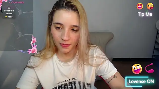 Snapshot of Ambar_lynn01 chatting on 21, 6, 2026 Ambar lynn01 online show from 21, 6, 2026