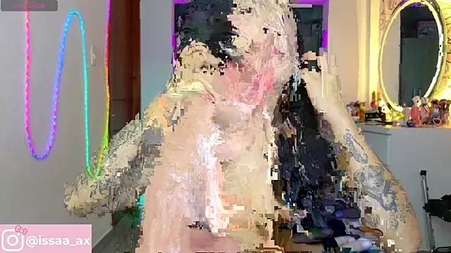 issa dolly online show from 4, 6, 2026