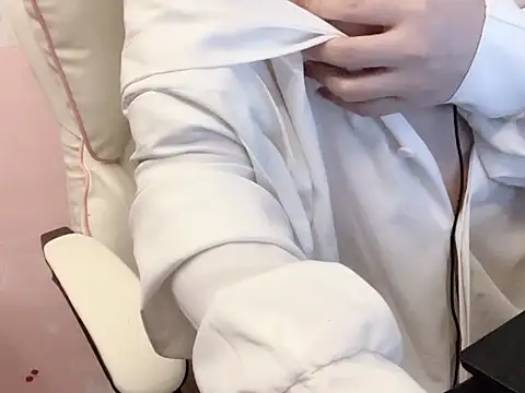 Luna3579 online show from 25, 4, 2026