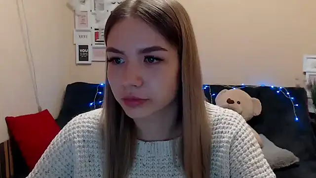 Snapshot of KaiTrum chatting on 3, 5, 2026 KaiTrum online show from 3, 5, 2026