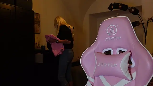 barbiplaymate online show from 30, 12, 2024