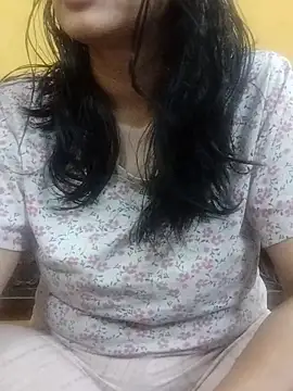 Snapshot of RUHIJNJ chatting on 14, 4, 2026 RUHIJNJ online show from 14, 4, 2026