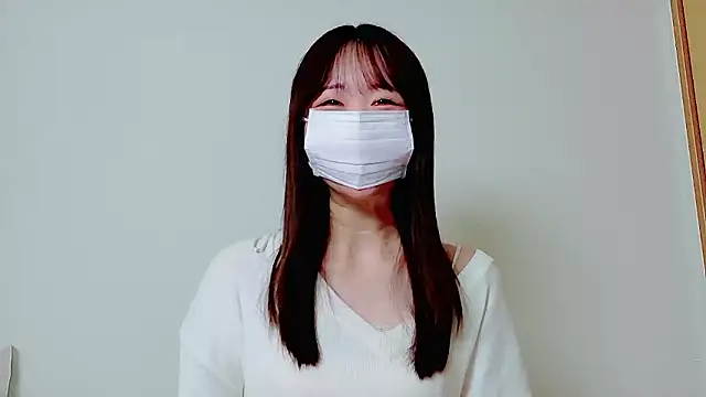 Yuyu xoxo online show from 15, 4, 2026