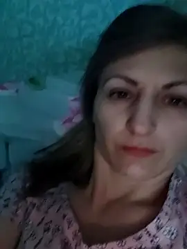 JulieAxy online show from 14, 4, 2026