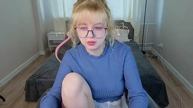 Helen Carson online show from 27, 5, 2026