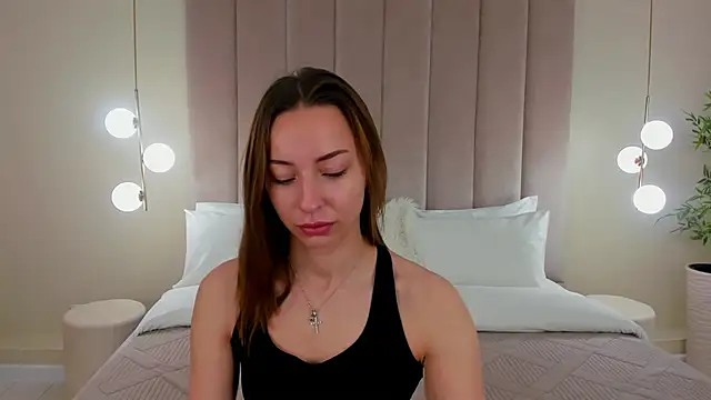 Snapshot of NicoleHarris chatting on 11, 5, 2026 NicoleHarris online show from 11, 5, 2026