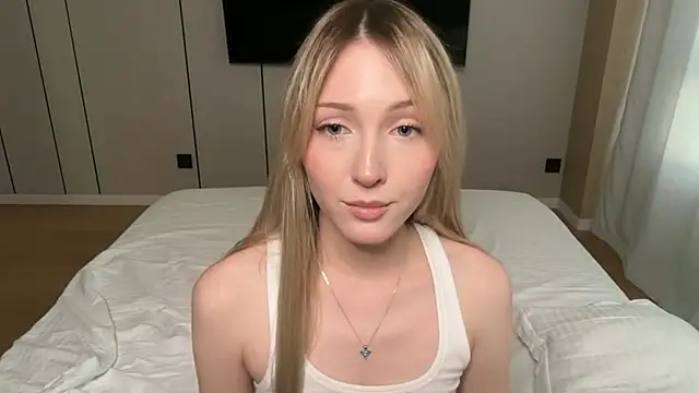 Kattie Petite online show from 29, 5, 2026