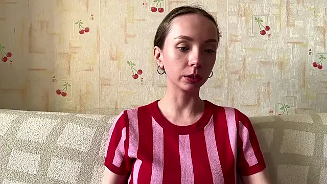 AdriannaBill online show from 17, 5, 2026
