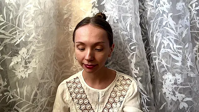 AdriannaBill online show from 11, 7, 2026