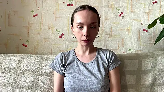 AdriannaBill online show from 15, 5, 2026