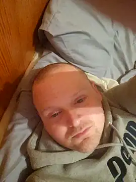 P4YNE online show from 18, 4, 2026