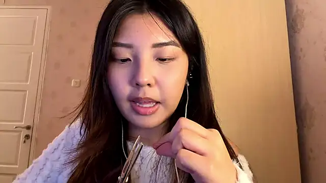 MinnaHannaman online show from 16, 4, 2026