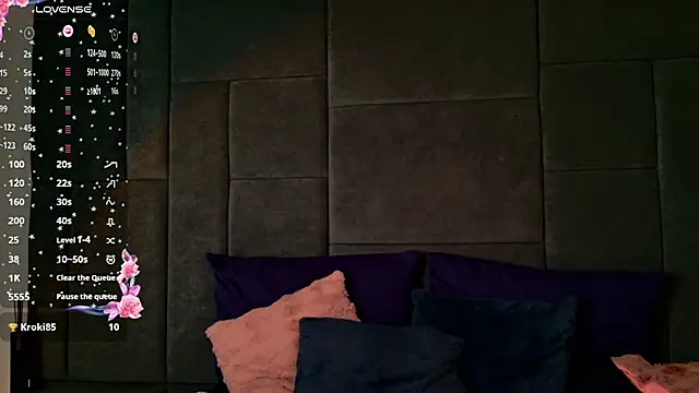 Snapshot of Littly_white chatting on 15, 4, 2026 Littly white online show from 15, 4, 2026