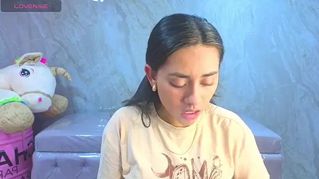 Snapshot of grecia_soler_a chatting on 22, 5, 2026 grecia soler a online show from 22, 5, 2026