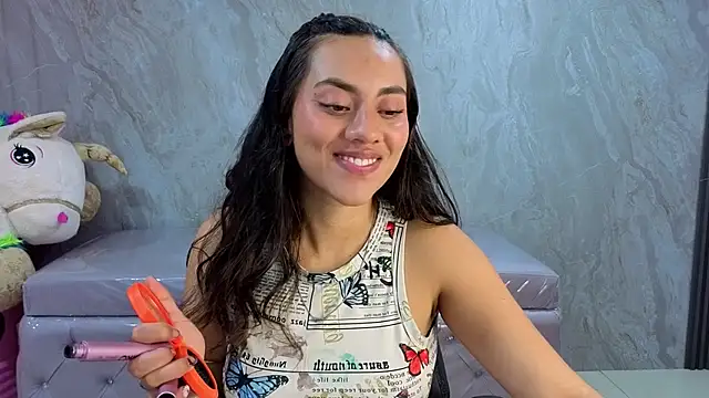 Snapshot of grecia_soler_a chatting on 19, 6, 2026 grecia soler a online show from 19, 6, 2026