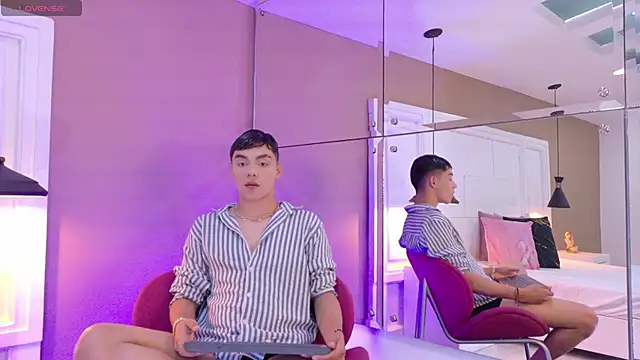 Liam Greyy online show from 15, 4, 2026