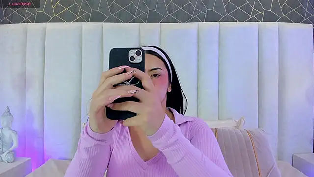 im miaadoll online show from 26, 4, 2026