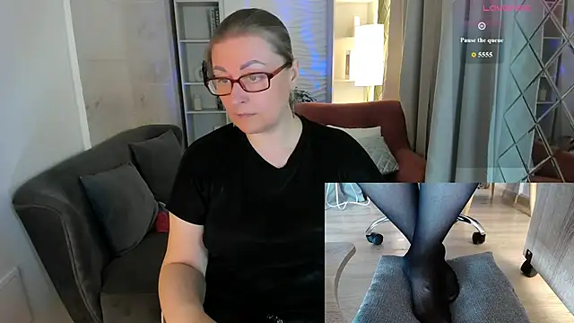 Alexandra Kind online show from 12, 5, 2026