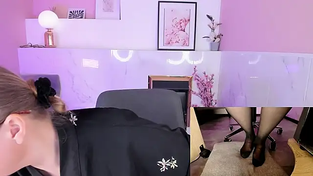 Alexandra Kind online show from 9, 7, 2026