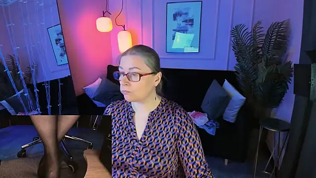 Alexandra Kind online show from 28, 4, 2026