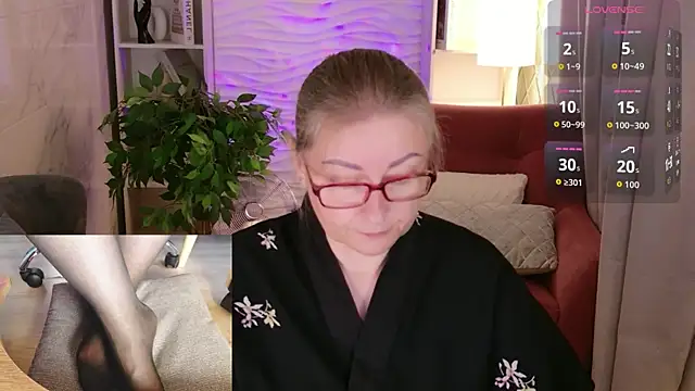 Alexandra Kind online show from 7, 7, 2026