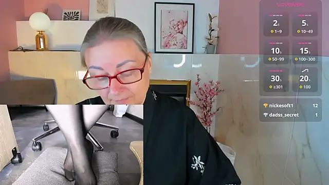 Alexandra Kind online show from 5, 7, 2026