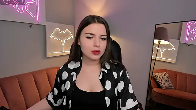 AliceLiador  online show from 17, 5, 2026