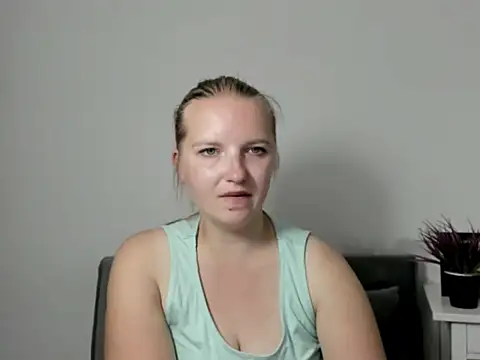 Snapshot of RoseTeacherX chatting on 12, 6, 2026 RoseTeacherX online show from 12, 6, 2026