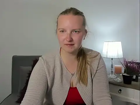 Snapshot of RoseTeacherX chatting on 20, 4, 2026 RoseTeacherX online show from 20, 4, 2026
