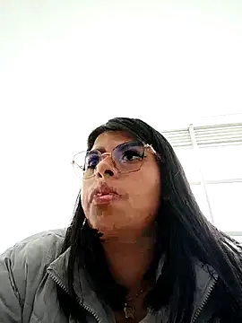 Snapshot of SOFIA-11_ chatting on 24, 4, 2026 SOFIA-11 online show from 24, 4, 2026