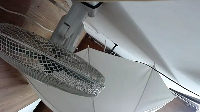 aaron jones 1 online show from 21, 4, 2026