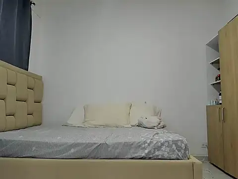 Snapshot of Scarletcute24 chatting on 9, 7, 2026 Scarletcute24 online show from 9, 7, 2026