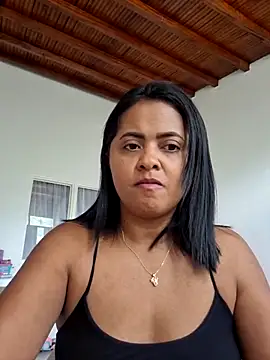 Ayla Phone online show from 4, 5, 2026