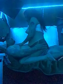 Blackwidow96 online show from 16, 4, 2026