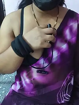 sweetylove01 online show from 16, 7, 2026