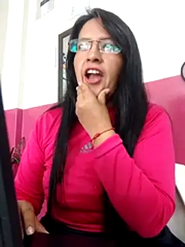 Snapshot of Gaby_lulu chatting on 5, 5, 2026 Gaby lulu online show from 5, 5, 2026