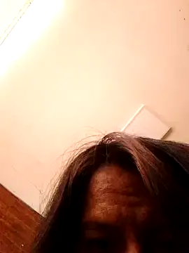 Snapshot of Gaby_lulu chatting on 8, 5, 2026 Gaby lulu online show from 8, 5, 2026
