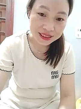 Snapshot of Cong2211 chatting on 15, 4, 2026 Cong2211 online show from 15, 4, 2026