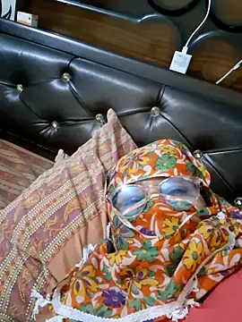 Shalini3456 online show from 19, 4, 2026