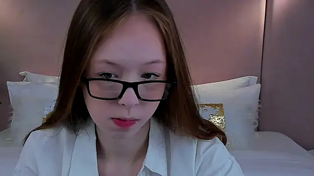 AdeleLang online show from 6, 5, 2026