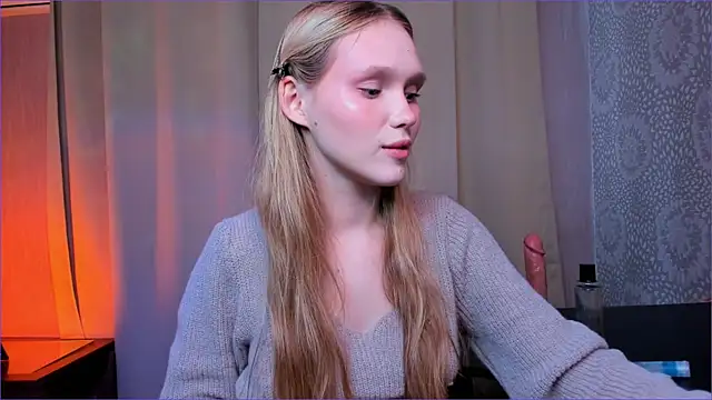 Snapshot of AdelineCrash chatting on 12, 6, 2026 AdelineCrash online show from 12, 6, 2026