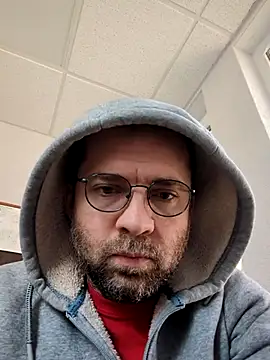 Snapshot of gayboyx77 chatting on 15, 4, 2026 gayboyx77 online show from 15, 4, 2026