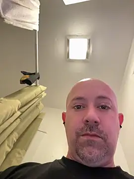 Whosdiss online show from 14, 7, 2026