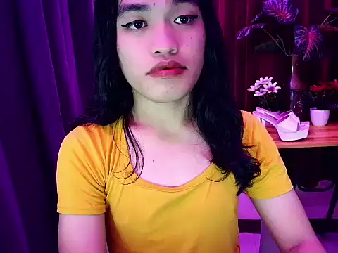 ruffa madisson online show from 18, 5, 2026