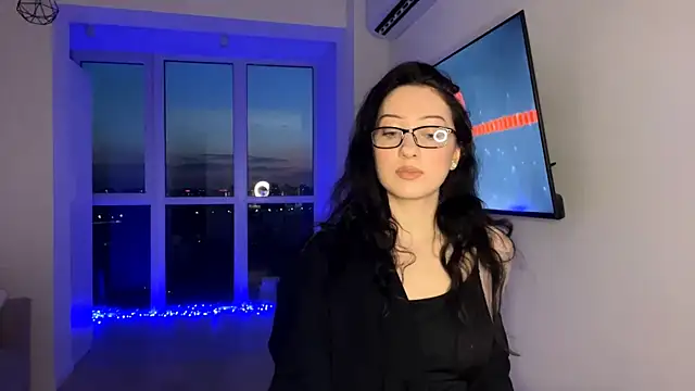 Meow Alika online show from 5, 5, 2026