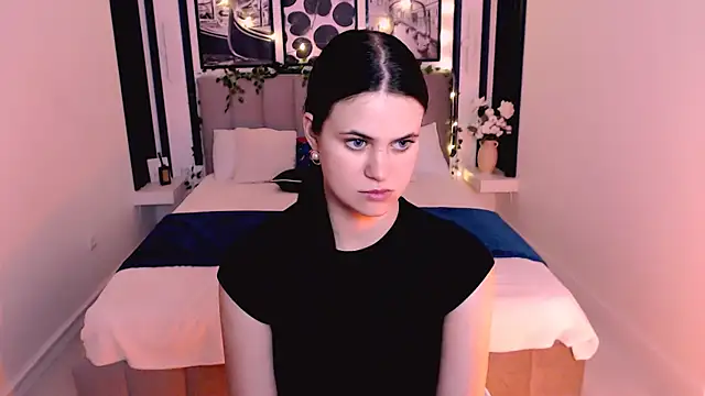  Scarlett Lee  online show from 9, 7, 2026