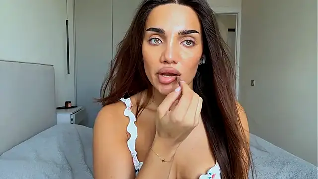 MelindaReny online show from 28, 5, 2026