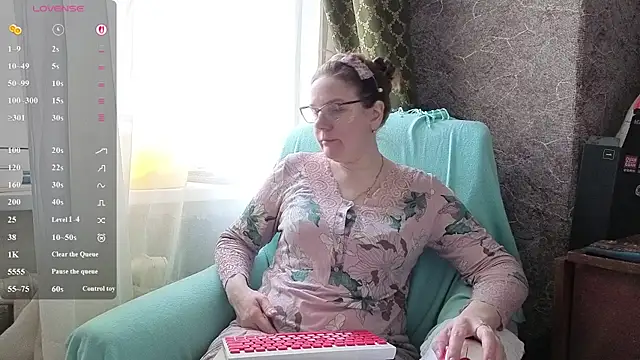 Miss SandraX online show from 26, 4, 2026